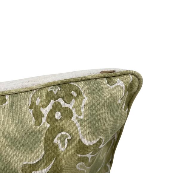 NWOT Restoration Hardware 19” square linen throw pillows - Set of 2 - Picture 3 of 8